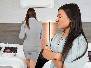 The Milf And The Manny - Digital Playground